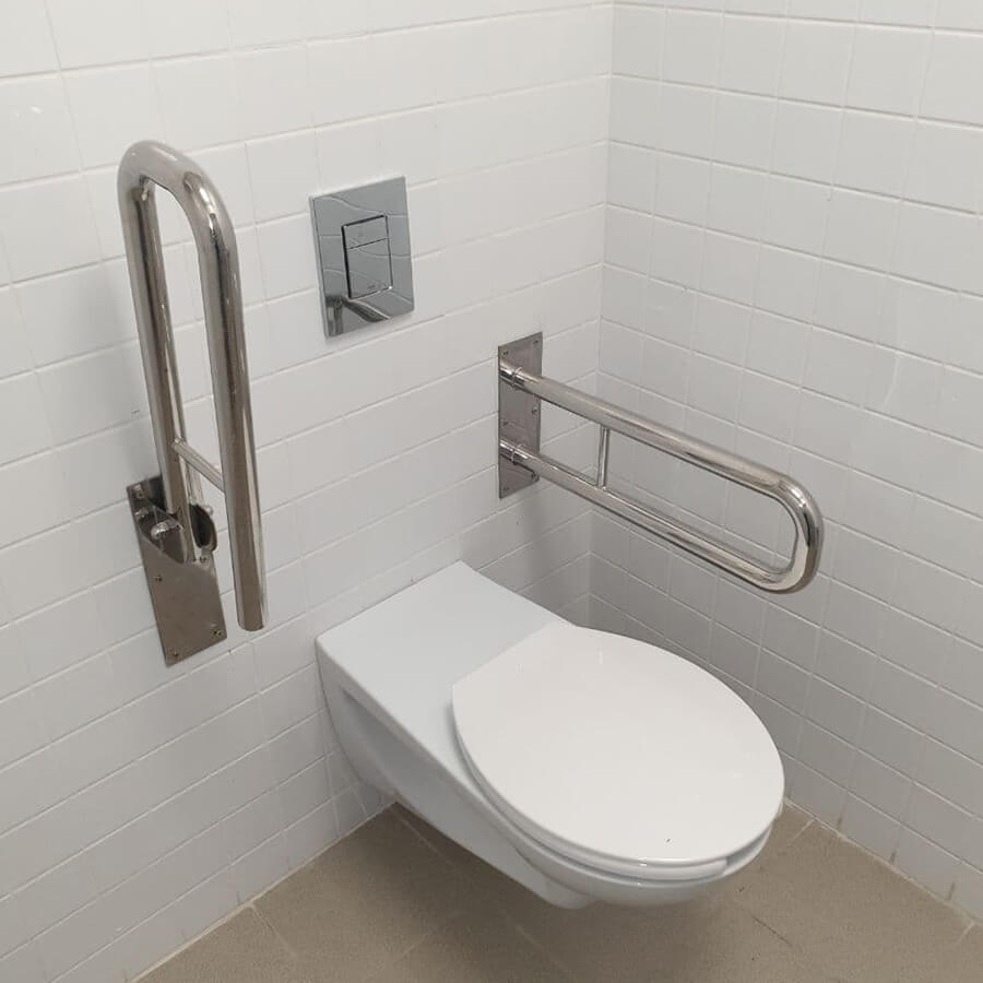 Инвалидный поручень для ванны с 2-мя вертикальными опорами – ПВ2 